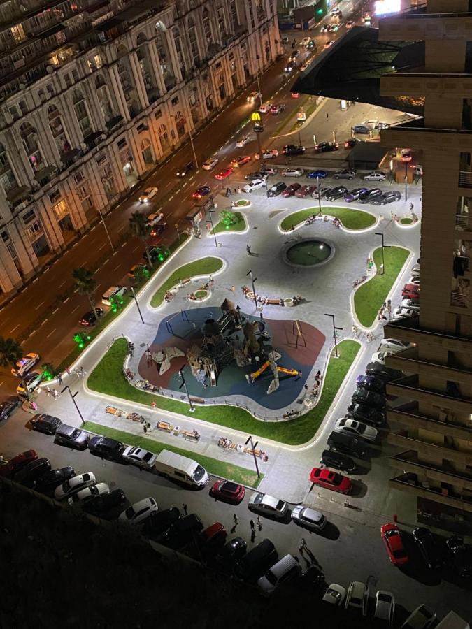 Roini Apartment باتومي المظهر الخارجي الصورة