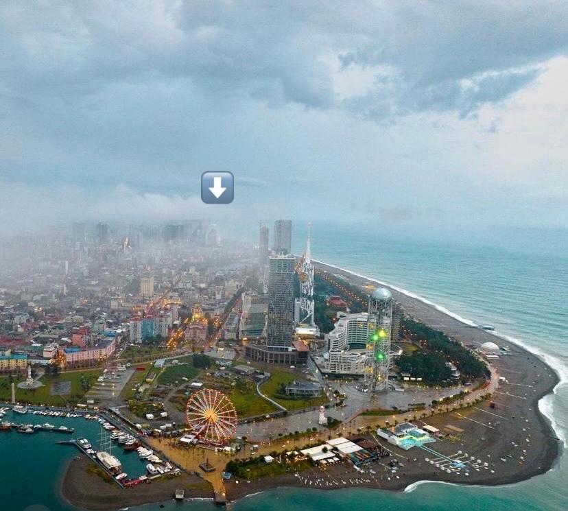Roini Apartment باتومي المظهر الخارجي الصورة