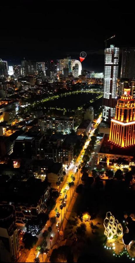 Roini Apartment باتومي المظهر الخارجي الصورة